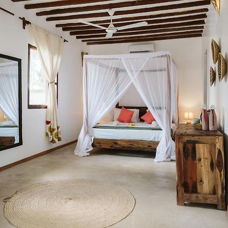 Joy Of Zanzibar Hotel Michamvi Kae Bagian luar foto
