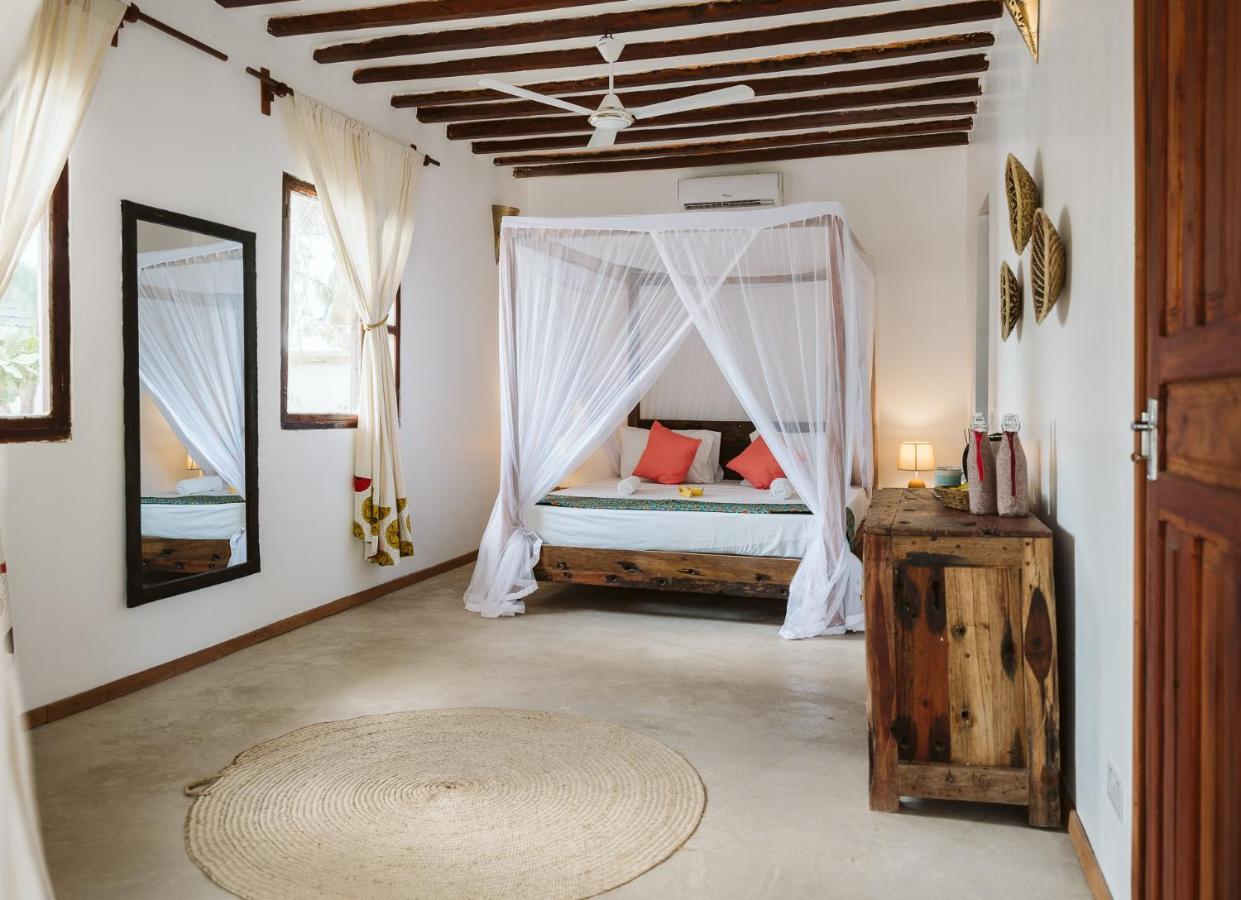 Joy Of Zanzibar Hotel Michamvi Kae Bagian luar foto